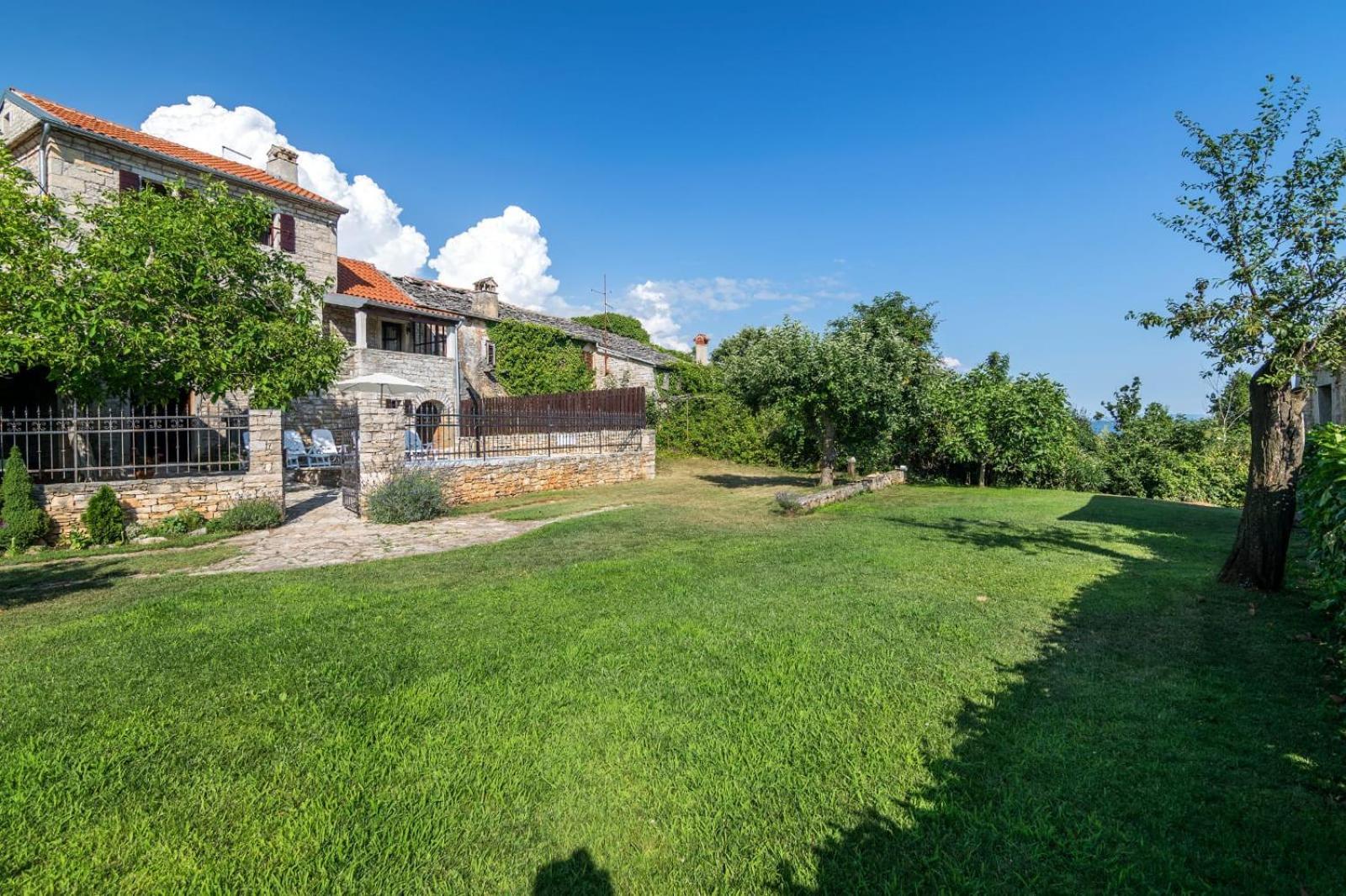 Rustic Villa Marija With Panoramic View In Zrenj Exterior foto